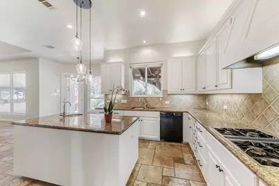 3704 Kenora Court, Austin, TX 78738 - Photo 13