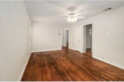 4701 Leslie Avenue, Austin, TX 78721 - Photo 9