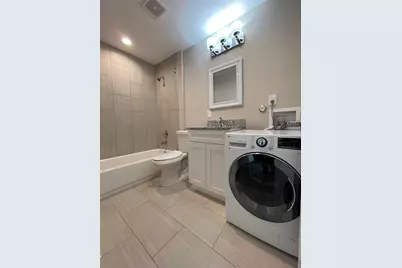 935 La Posada Drive #145, Austin, TX 78752 - Photo 23