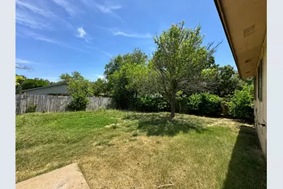 11203 Prairie Dove Circle, Austin, TX 78758 - Photo 17