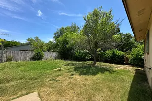 11203 Prairie Dove Cir, Austin, TX 78758 - Photo 17