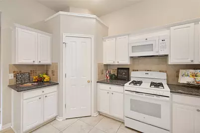 9000 Deurne Drive, Round Rock, TX 78681 - Photo 19
