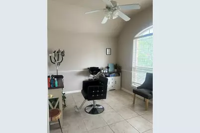 9000 Deurne Drive, Round Rock, TX 78681 - Photo 7