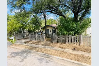 6112 Larch Terrace, Austin, TX 78741 - Photo 5