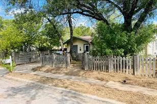6112 Larch Terrace, Austin, TX 78741 - Photo 5