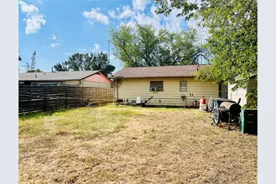6112 Larch Terrace, Austin, TX 78741 - Photo 5