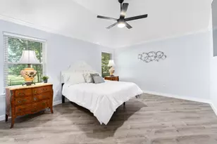 128 Clarence Ct, Buda, TX 78610 - Photo 11