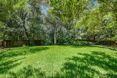 200 Ashworth Drive, Austin, TX 78746 - Photo 9