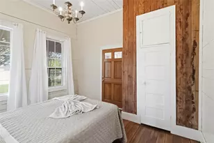 1201 Farm St, Bastrop, TX 78602 - Photo 21