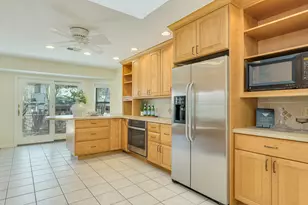 7102 Anaqua Dr, Austin, TX 78750 - Photo 11