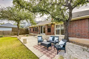 7102 Anaqua Dr, Austin, TX 78750 - Photo 23