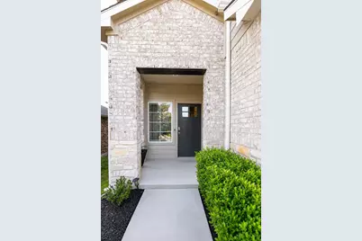 484 Spider Lily Drive, Kyle, TX 78640 - Photo 3