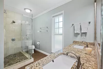 1211 Falcon Ledge Drive, Austin, TX 78746 - Photo 17