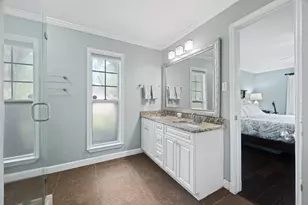 1211 Falcon Ledge Dr, Austin, TX 78746 - Photo 21