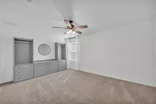 752 Circle Wy, Jarrell, TX 76537 - Photo 7