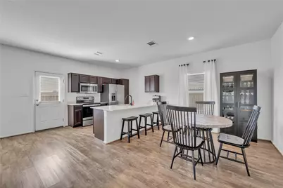 752 Circle Way #35H, Jarrell, TX 76537 - Photo 25