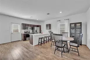 752 Circle Wy, Jarrell, TX 76537 - Photo 25