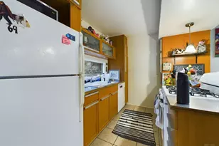 915 Keith Ln, Austin, TX 78705 - Photo 5