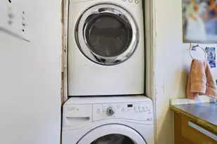 915 Keith Ln, Austin, TX 78705 - Photo 11