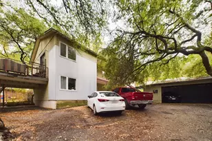 915 Keith Ln, Austin, TX 78705 - Photo 1