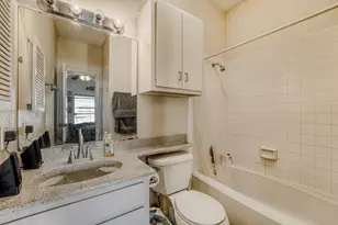 106 E 30th St, Austin, TX 78705 - Photo 15