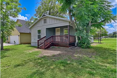 709 S Polk Street, Giddings, TX 78942 - Photo 35
