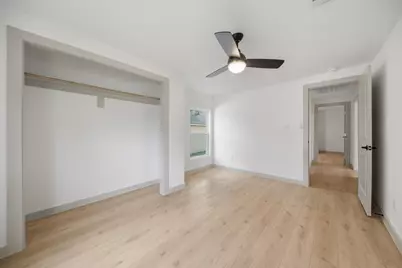 709 S Polk Street, Giddings, TX 78942 - Photo 15