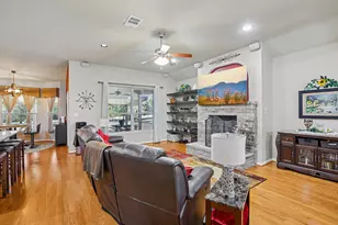 142 Abamillo Dr, Bastrop, TX 78602 - Photo 13