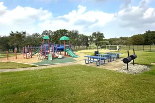 142 Abamillo Dr, Bastrop, TX 78602 - Photo 5