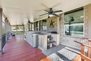 142 Abamillo Dr, Bastrop, TX 78602 - Photo 37