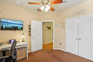 142 Abamillo Dr, Bastrop, TX 78602 - Photo 33