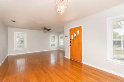 812 N Penelope Street, Belton, TX 76513 - Photo 11