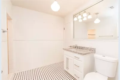 812 N Penelope Street, Belton, TX 76513 - Photo 23