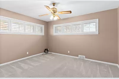 708 W Avenue A Avenue, Lampasas, TX 76550 - Photo 23