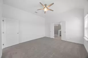 186 Hornet St, Elgin, TX 78621 - Photo 17