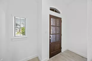 186 Hornet St, Elgin, TX 78621 - Photo 3