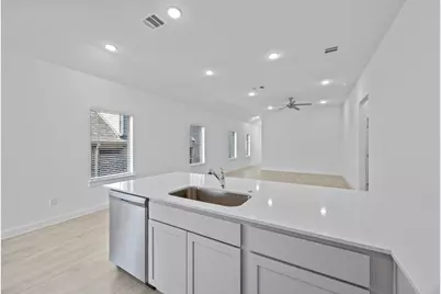 186 Hornet Street, Elgin, TX 78621 - Photo 13