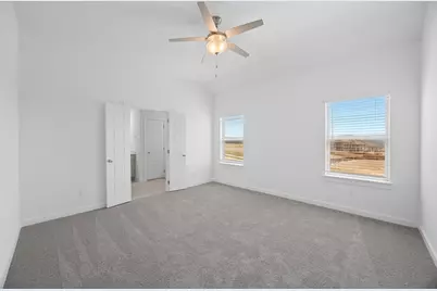 186 Hornet Street, Elgin, TX 78621 - Photo 15