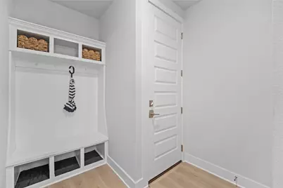 7700 Ella Lee Lane, Austin, TX 78744 - Photo 23