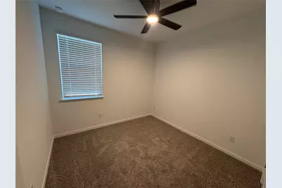 140 Saddle Cove, Kyle, TX 78640 - Photo 15