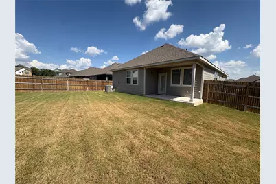 140 Saddle Cove, Kyle, TX 78640 - Photo 17