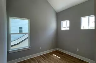 6014 Fairway St, Austin, TX 78741 - Photo 13