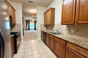 5515 Davis Ln, Austin, TX 78749 - Photo 7