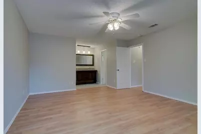 9705 Meadowheath Drive, Austin, TX 78729 - Photo 15