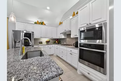 110 Duroc Drive, Hutto, TX 78634 - Photo 11