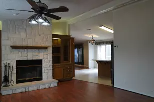 107 W Dawn Dr, Johnson City, TX 78636 - Photo 5