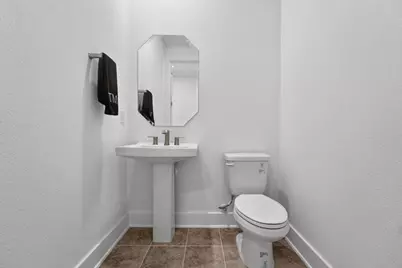 9212 Flatbush Drive, Austin, TX 78744 - Photo 21