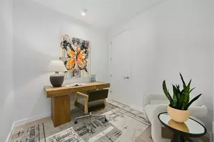 313 W 17th St, Austin, TX 78701 - Photo 5