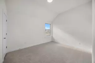 109 Divisadero Dr, Hutto, TX 78634 - Photo 17