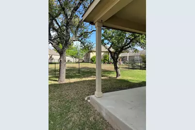 410 Holiday Creek Lane, Georgetown, TX 78633 - Photo 23